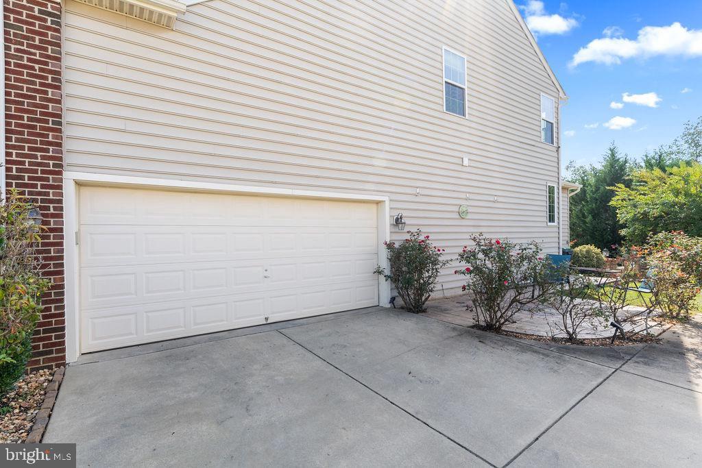 9418 DEEP CREEK LANE