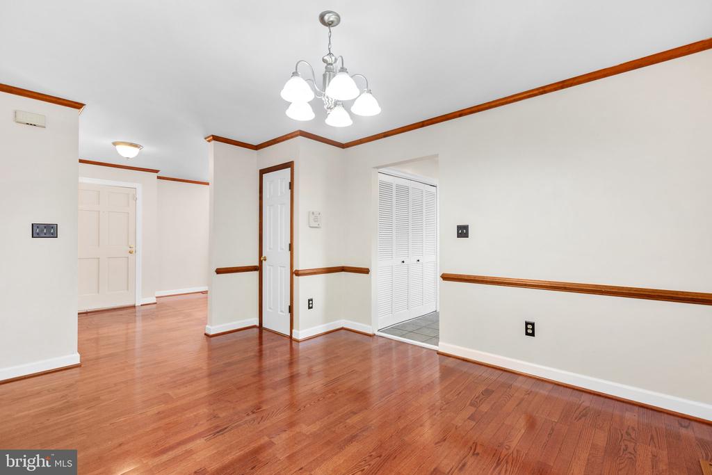805 SHAMROCK DRIVE