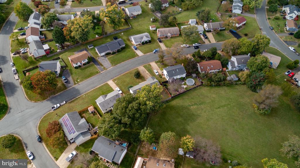 805 SHAMROCK DRIVE