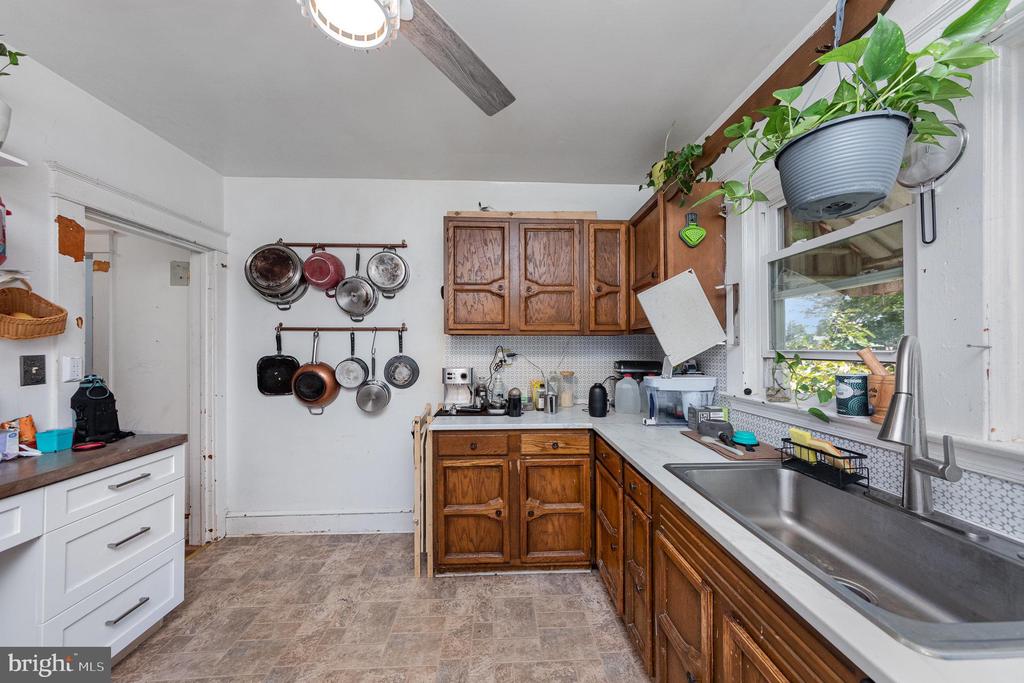 10632 TIDEWATER TRAIL