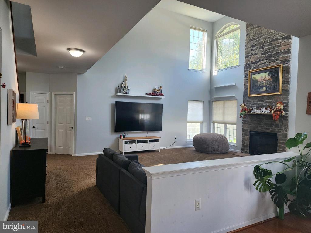 12601 VENTURA LANE