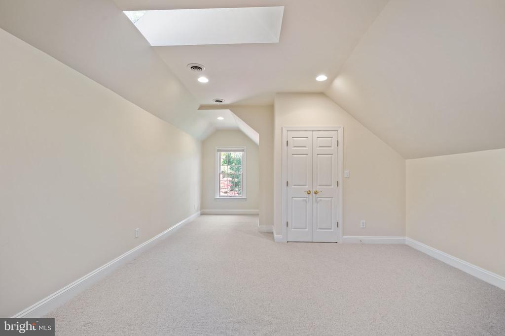 11604 GENERAL WADSWORTH DRIVE