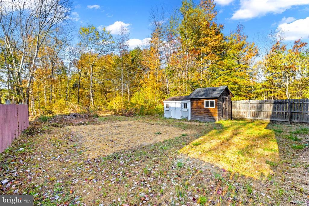 10534 COLES LANE