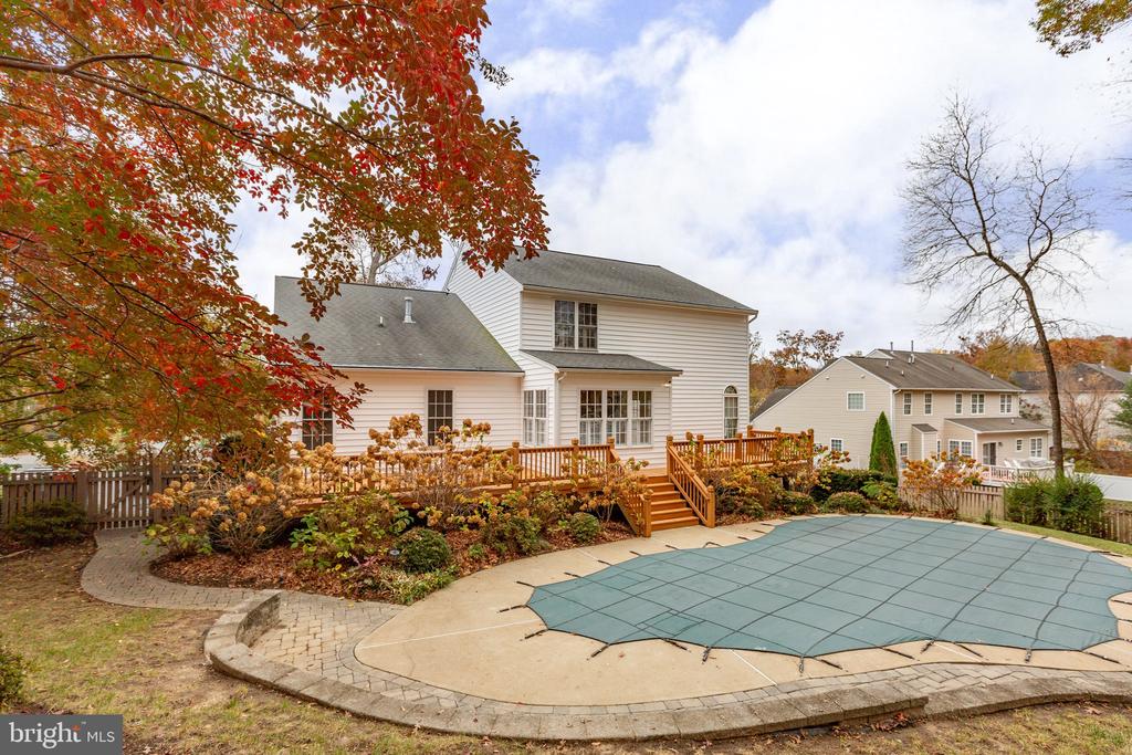 11012 PARK RIDGE ROAD