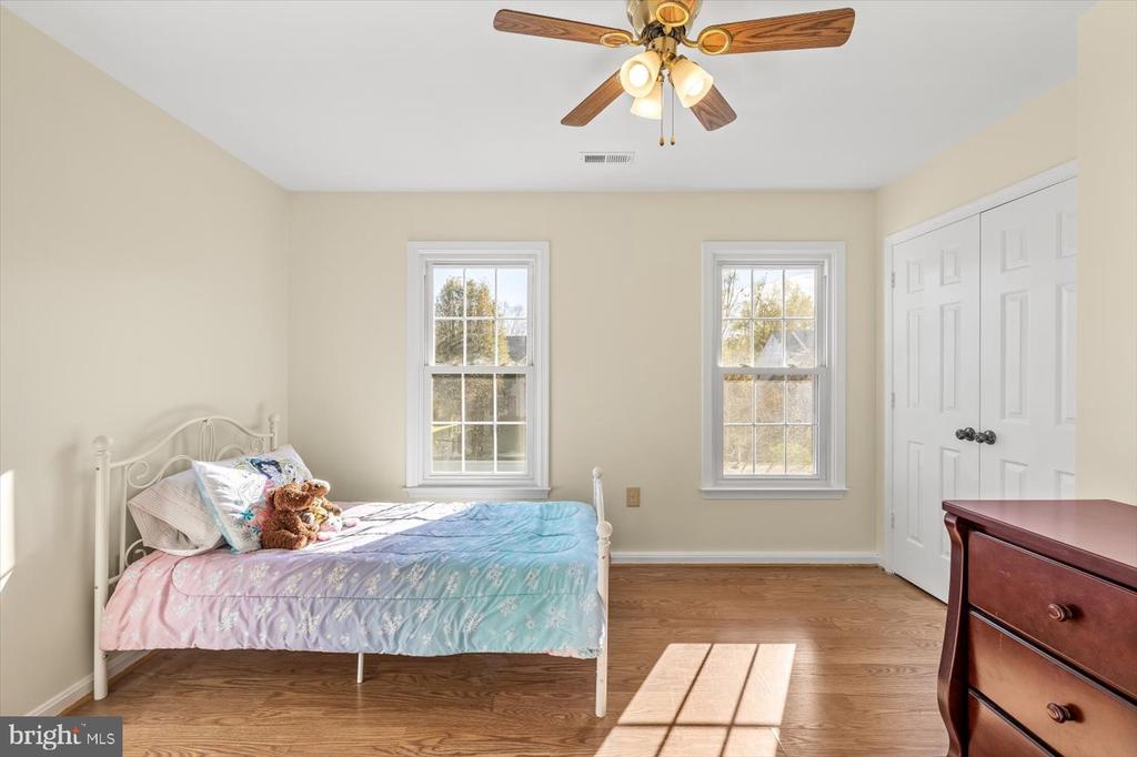 6229 SWEETBRIAR DRIVE