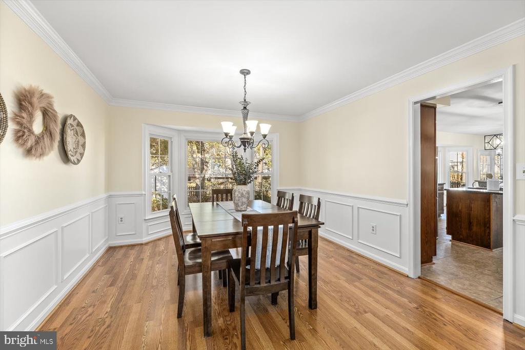 6229 SWEETBRIAR DRIVE