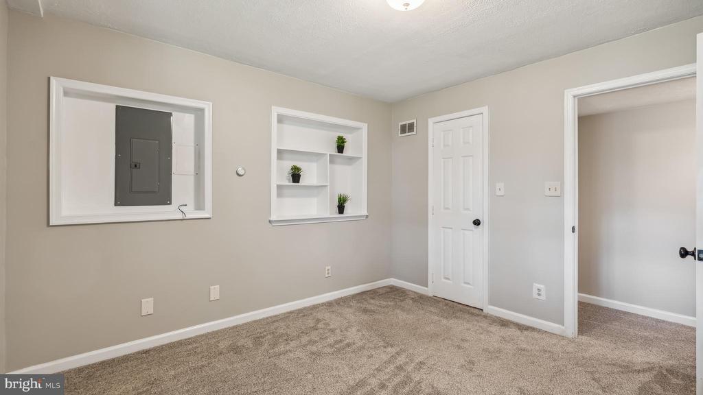 12911 TRAPP DRIVE