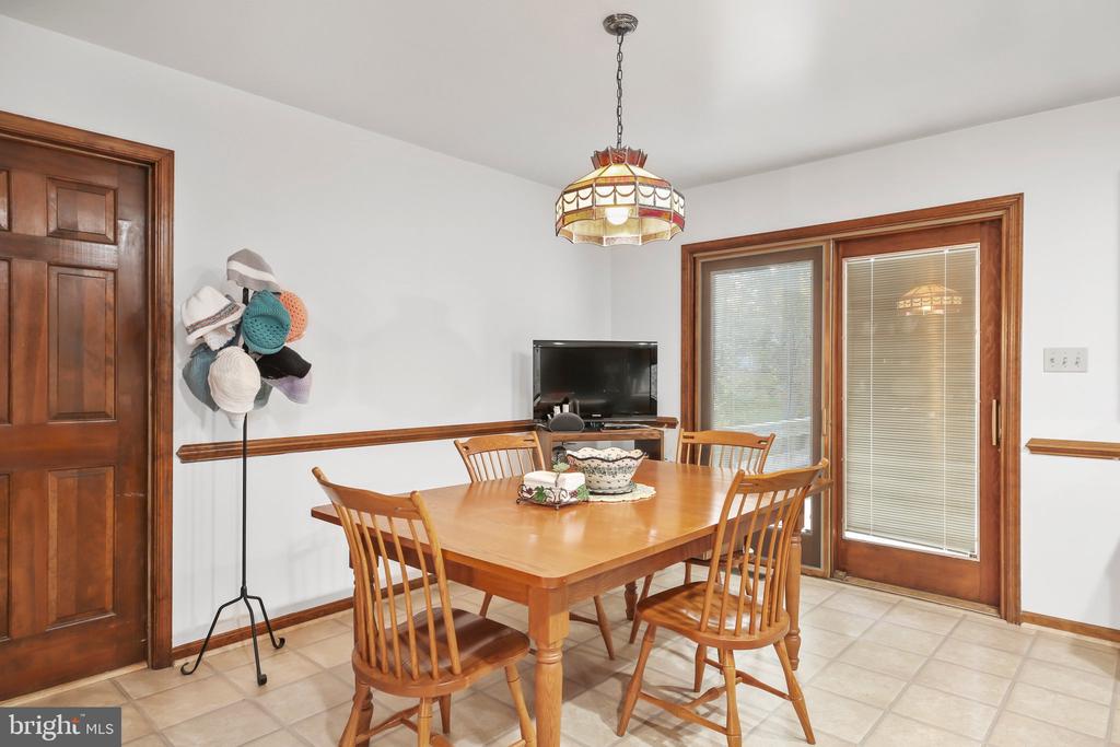 1600 CLOVER DRIVE