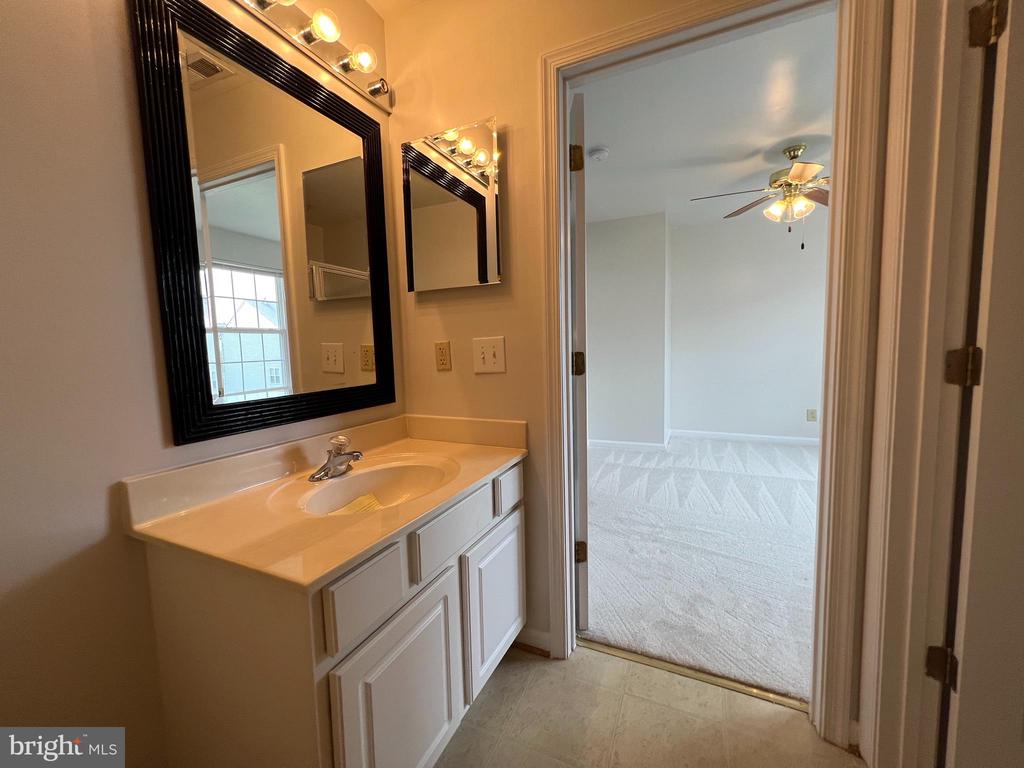 11412 WYTHEVILLE COURT