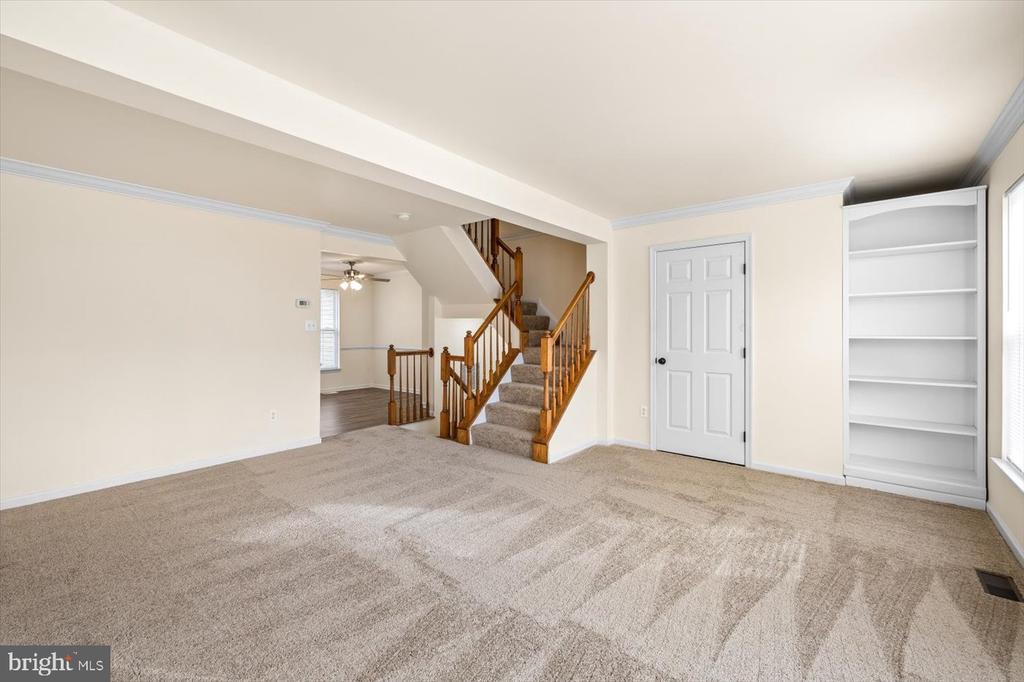 4707 COLONNADE WAY