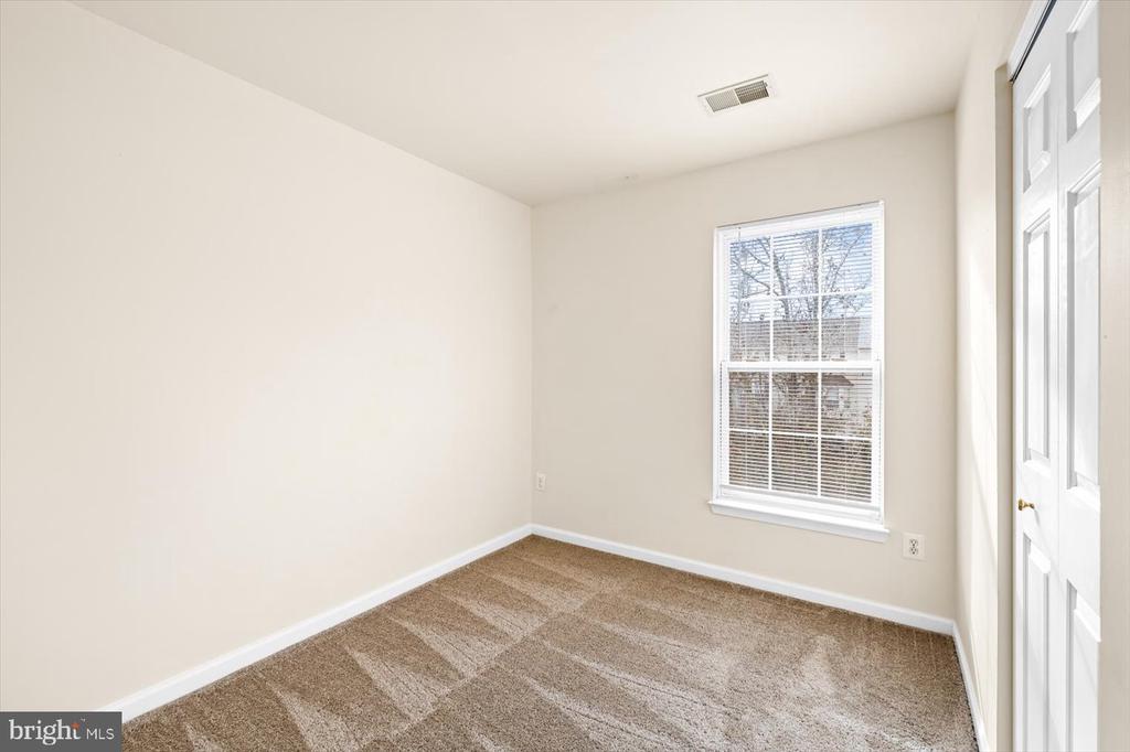4707 COLONNADE WAY