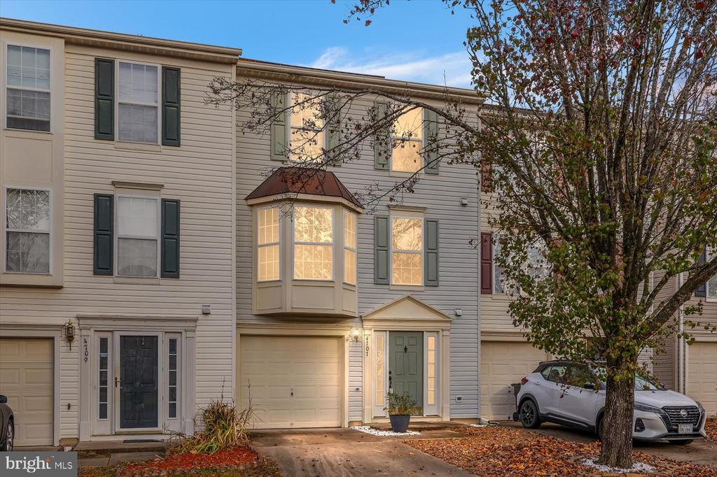 4707 COLONNADE WAY