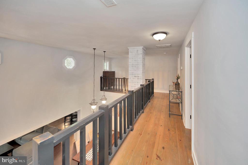 11511 CATHARPIN ROAD