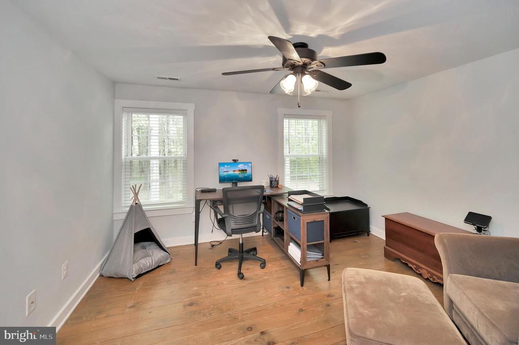 11511 CATHARPIN ROAD