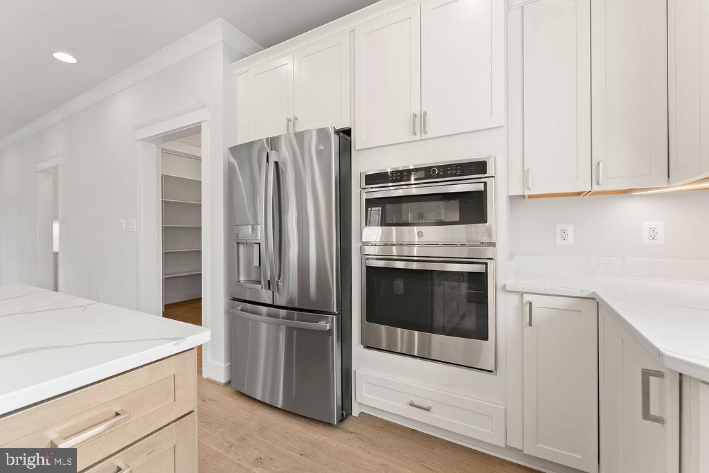 5903 COPPER MILL DRIVE