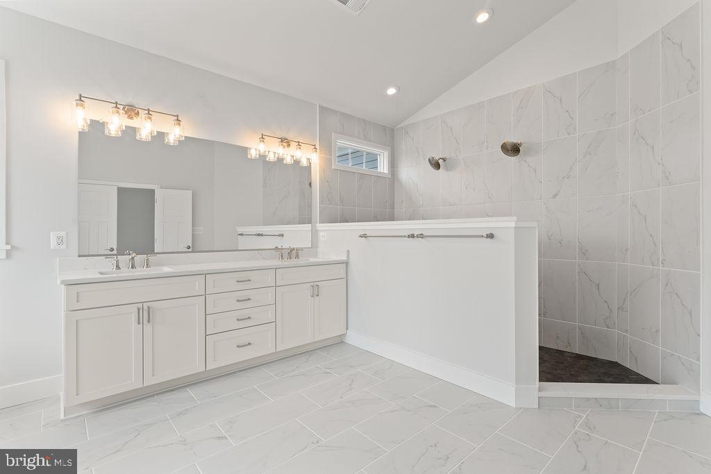 5903 COPPER MILL DRIVE
