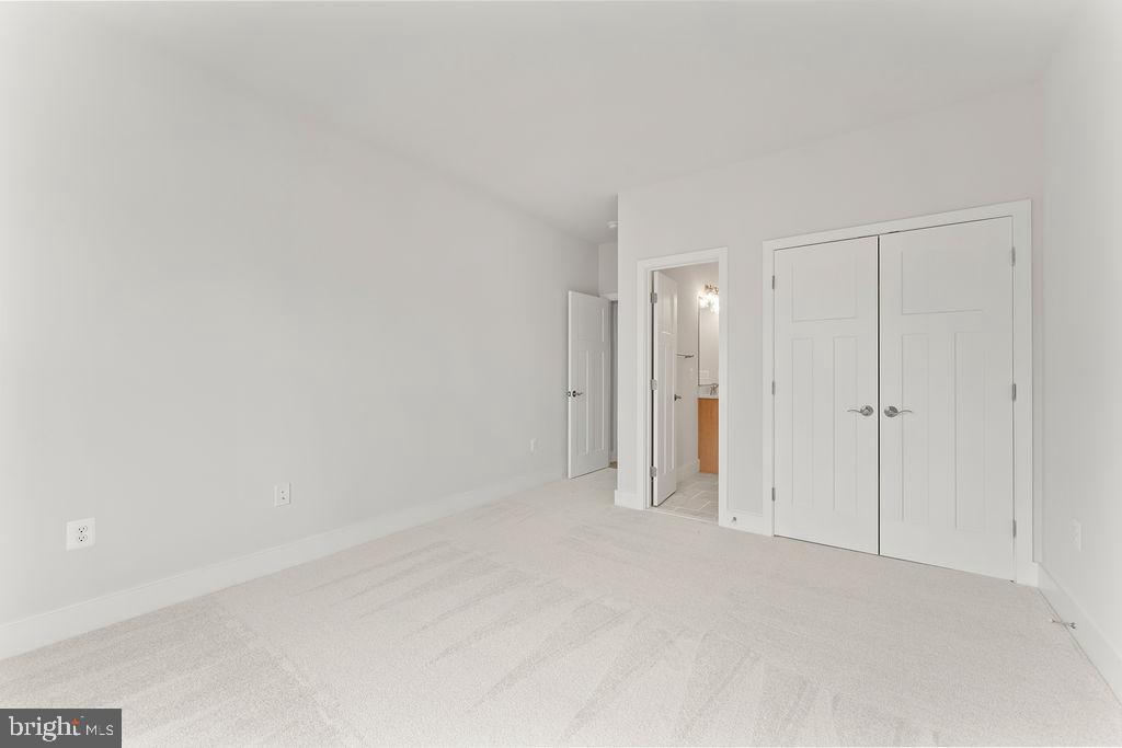 5903 COPPER MILL DRIVE