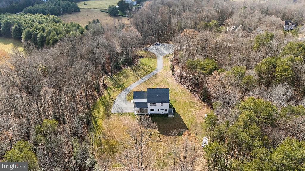 7701 RIPARIAN COURT