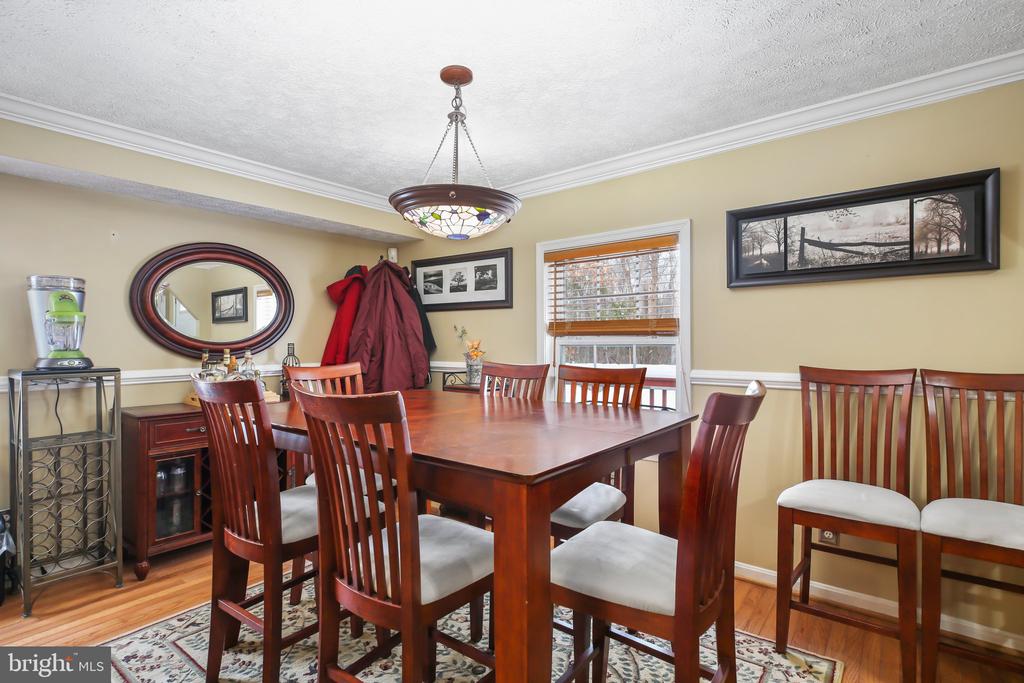 7032 OLD PLANK ROAD