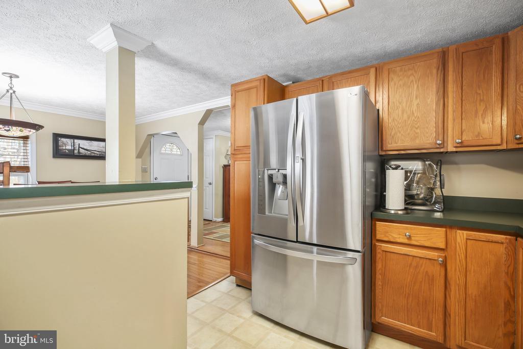 7032 OLD PLANK ROAD