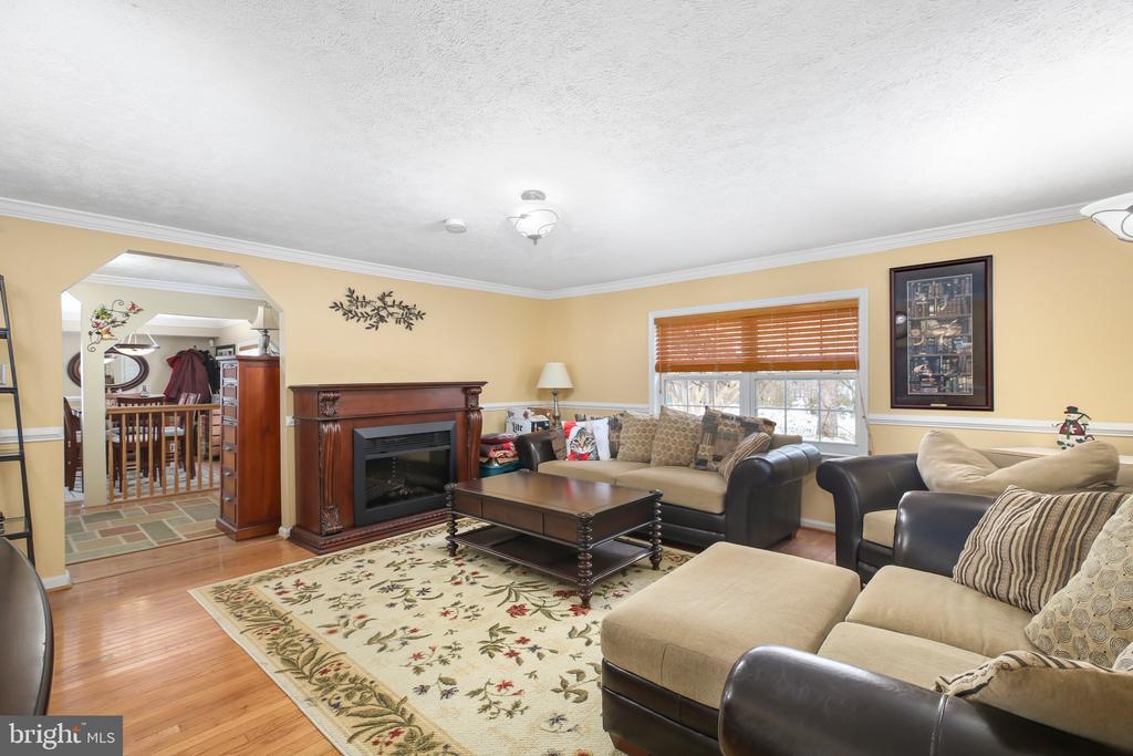 7032 OLD PLANK ROAD