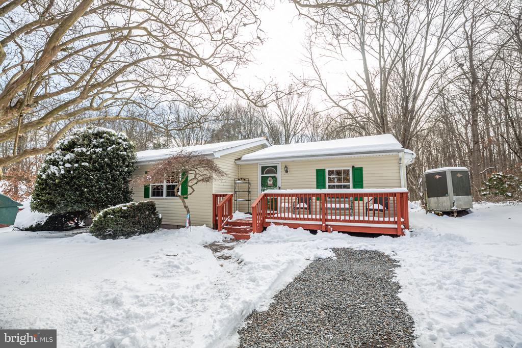 7032 OLD PLANK ROAD