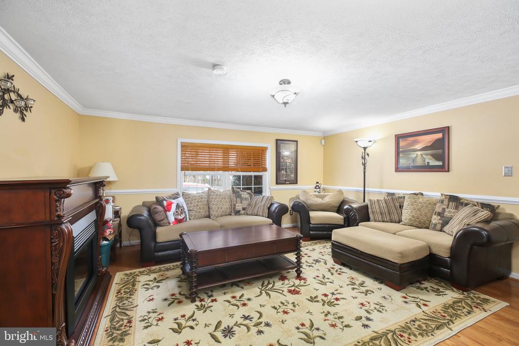 7032 OLD PLANK ROAD