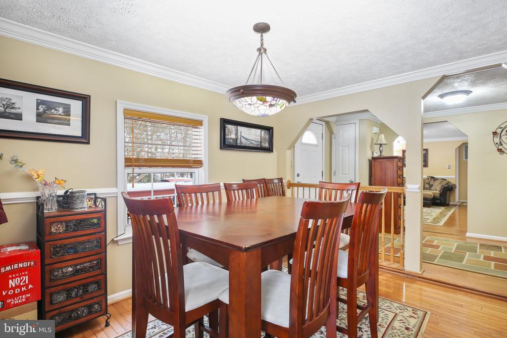 7032 OLD PLANK ROAD