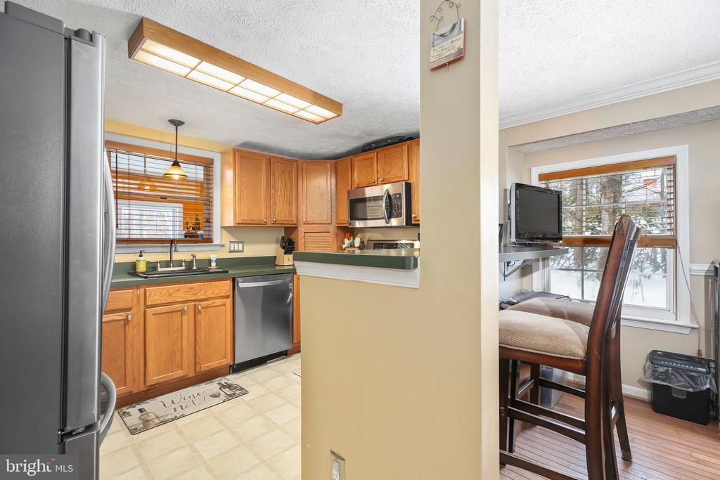 7032 OLD PLANK ROAD