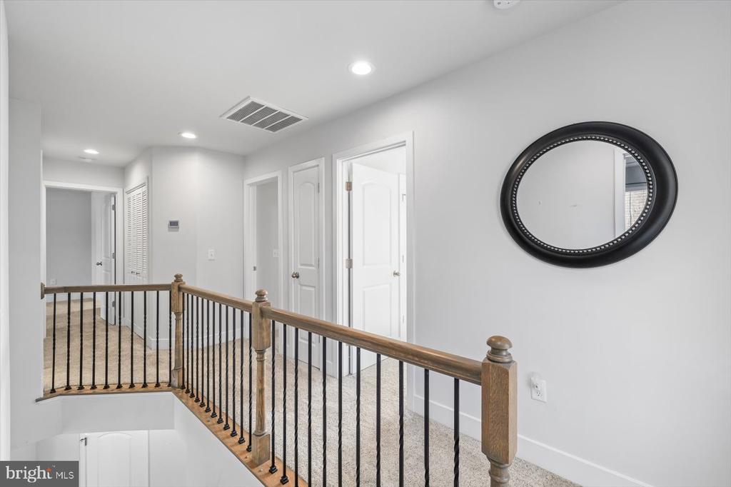 9102 ROYAL COURT