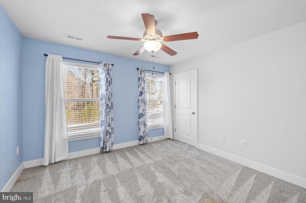 9102 ROYAL COURT