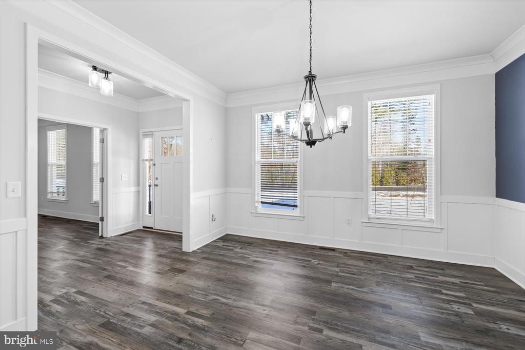 9102 ROYAL COURT