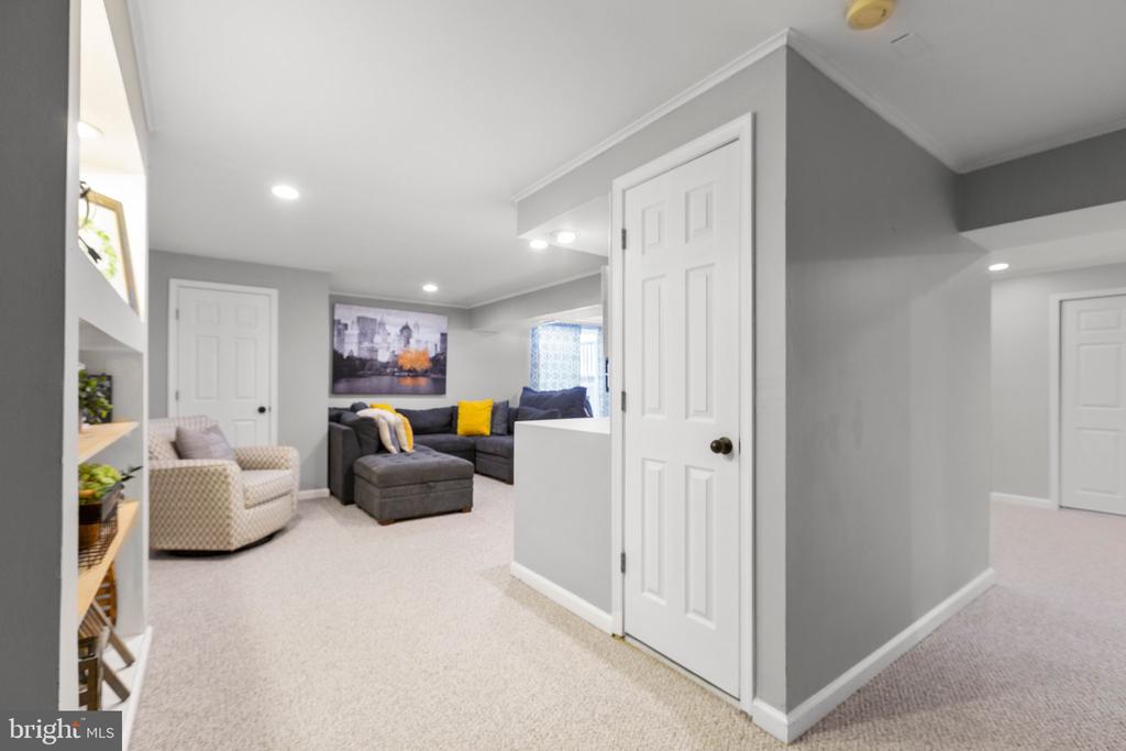 10803 HEATHERMORE PLACE