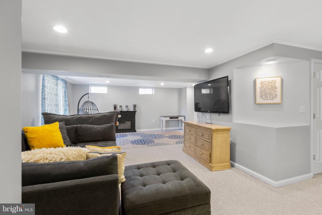 10803 HEATHERMORE PLACE