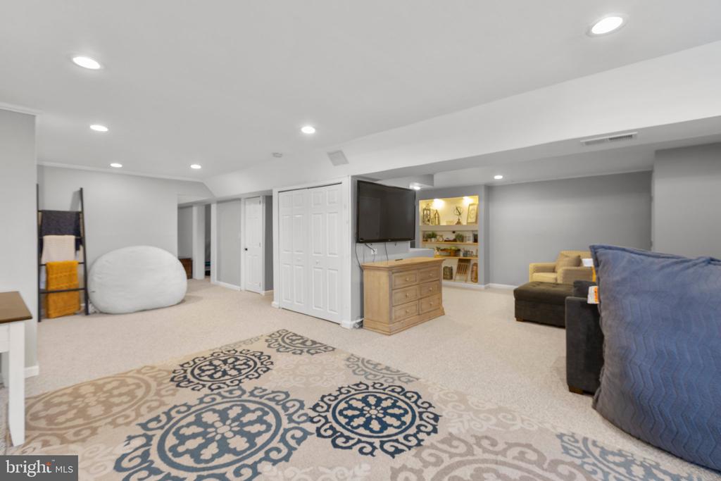 10803 HEATHERMORE PLACE