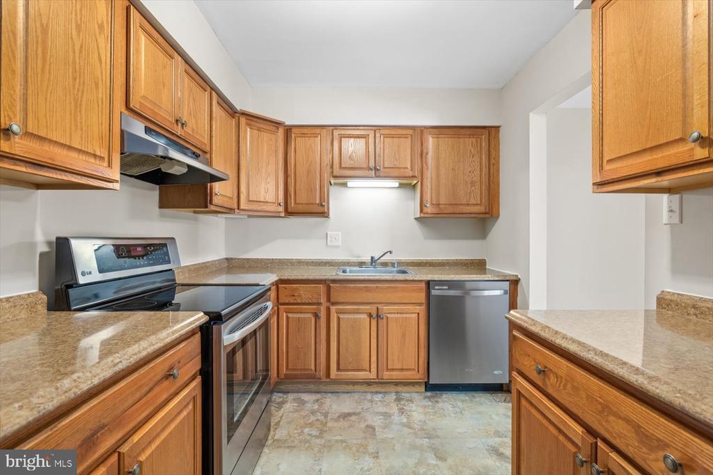 310 GARFIELD COURT