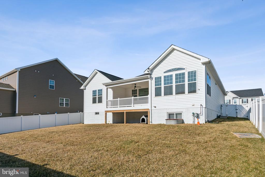 7512 OAKHAM DRIVE
