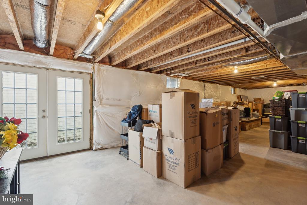 10403 SILVER CREEK COURT