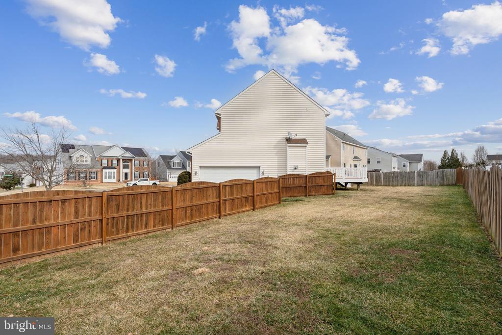 10403 SILVER CREEK COURT