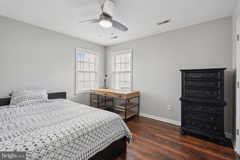 10403 SILVER CREEK COURT