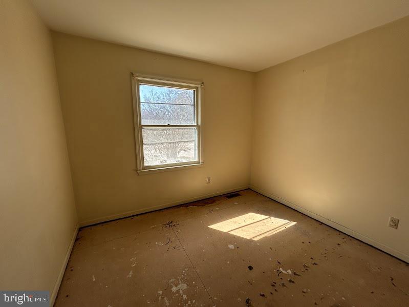 225 GREEN ARBOR DRIVE
