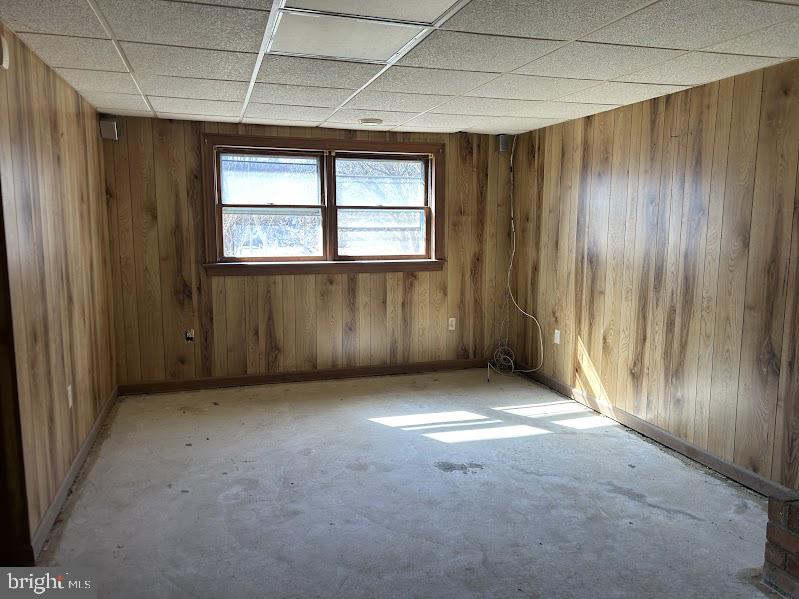 225 GREEN ARBOR DRIVE