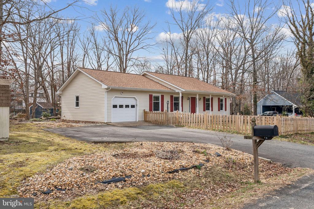 203 LOMBARDY DRIVE