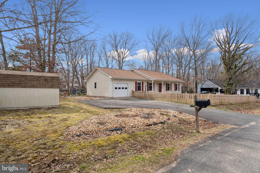 203 LOMBARDY DRIVE