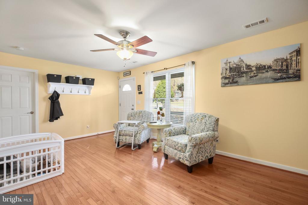 3102 BROWN HILL DRIVE