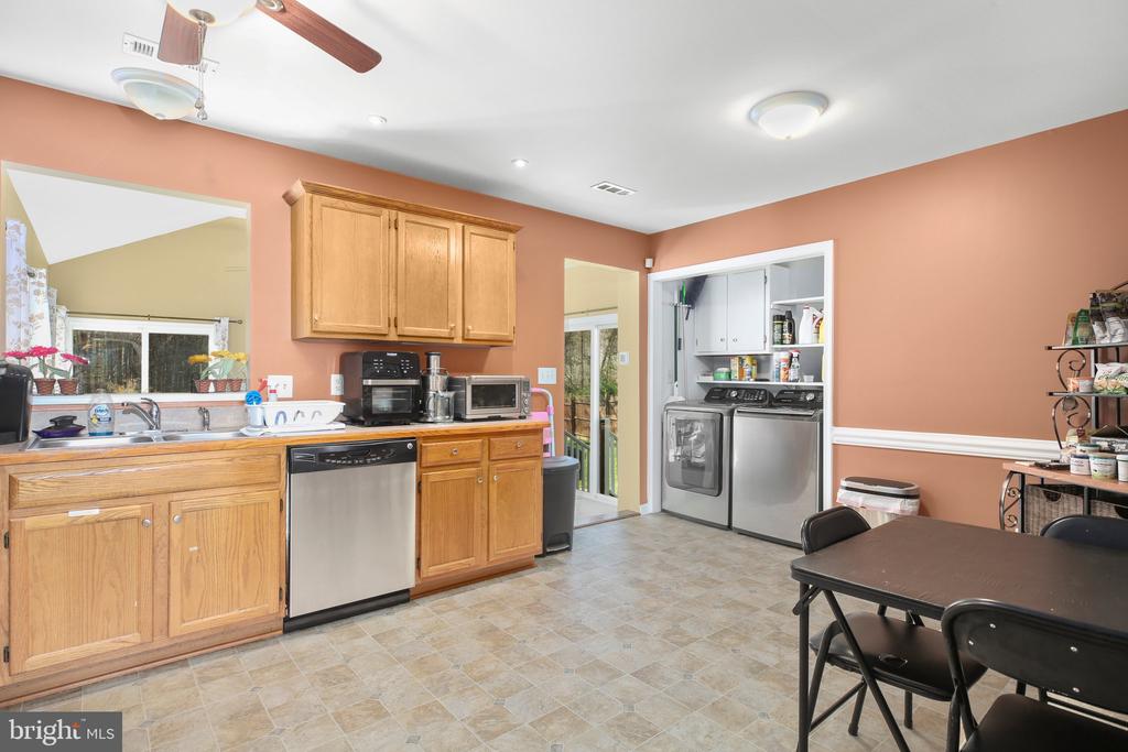 3102 BROWN HILL DRIVE