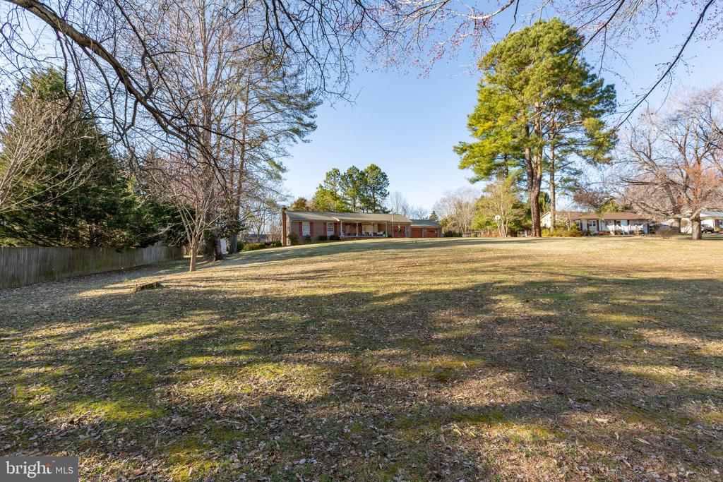 10204 GORDON ROAD