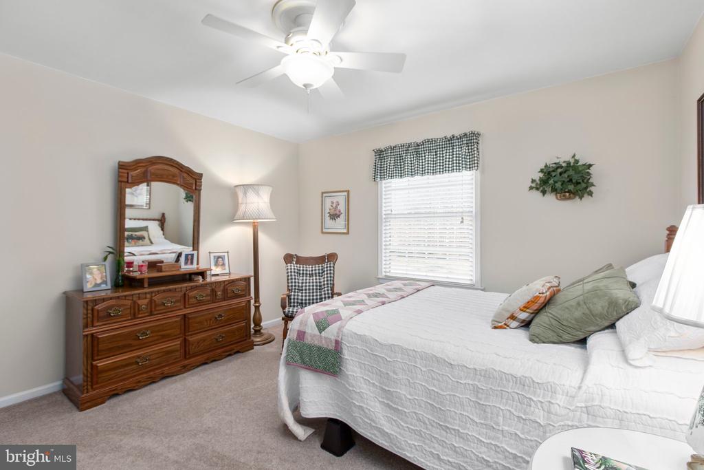 10204 GORDON ROAD