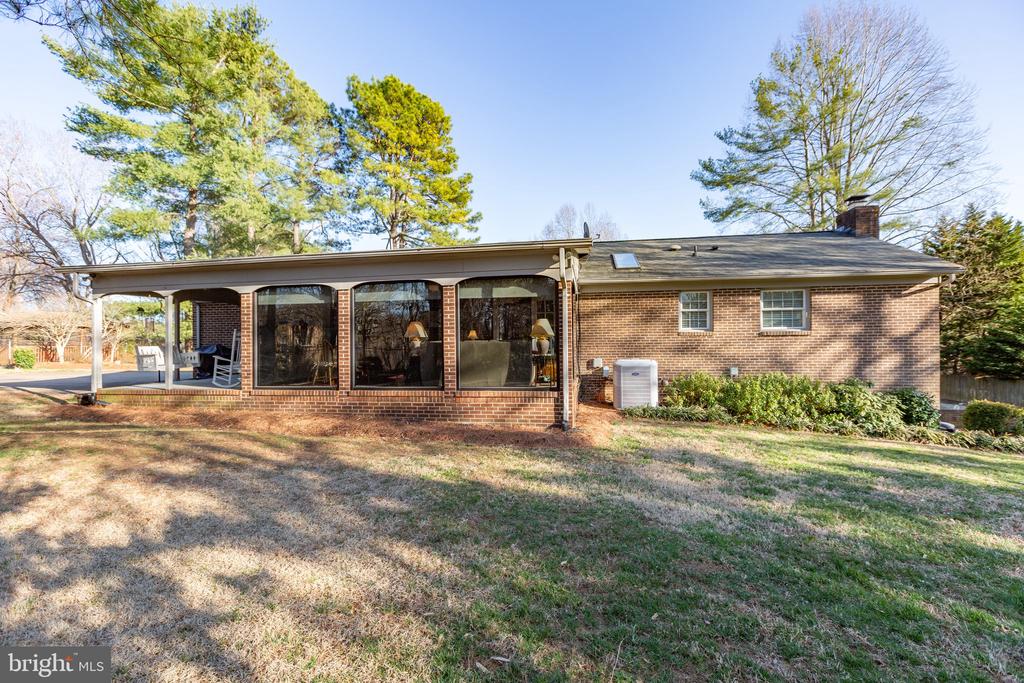 10204 GORDON ROAD