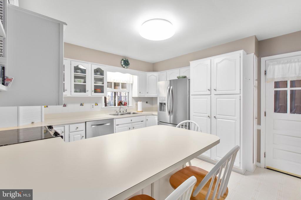 10204 GORDON ROAD